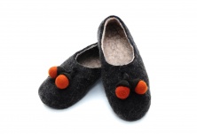 Felt slippers "Acorns" | Online store of linen products «Linife»