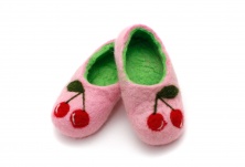 Children's slippers "Cherry" | Online store of linen products «Linife»