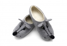 Felt slippers "Wolves" | Online store of linen products «Linife»