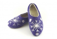 Felt slippers "Snowflakes" | Online store of linen products «Linife»