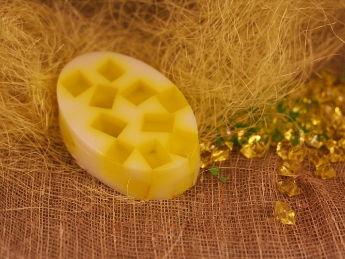 Handmade soap "Fresh Citrus" | Online store of linen products «Linife»