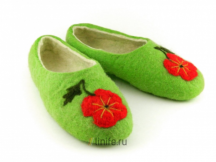 Felt slippers "Rose" | Online store of linen products «Linife»