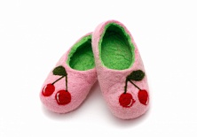 Children's slippers "Cherry"